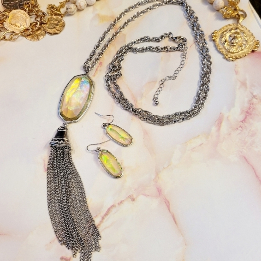 Vintage Aurora Borealis Pendant Silver Necklace & Earrings Set